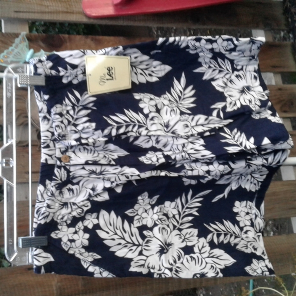 Ms.Lee sportswear for women new with tags short size medium